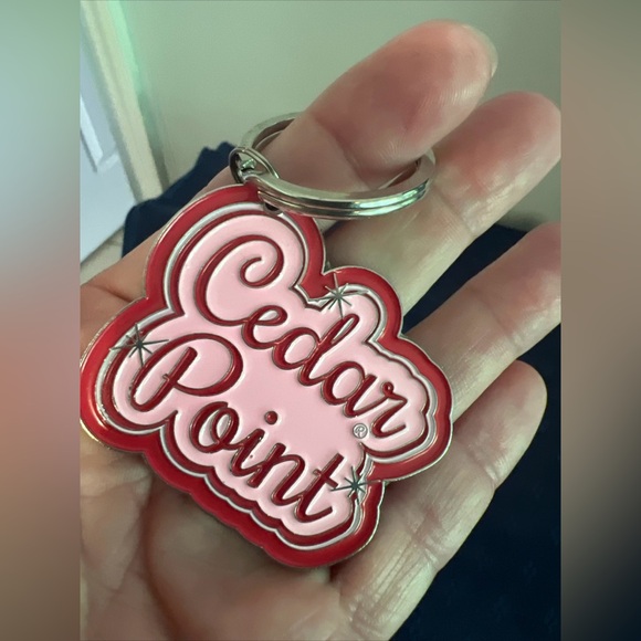 Cedar Point Theme Park Key Chain - Picture 6 of 8